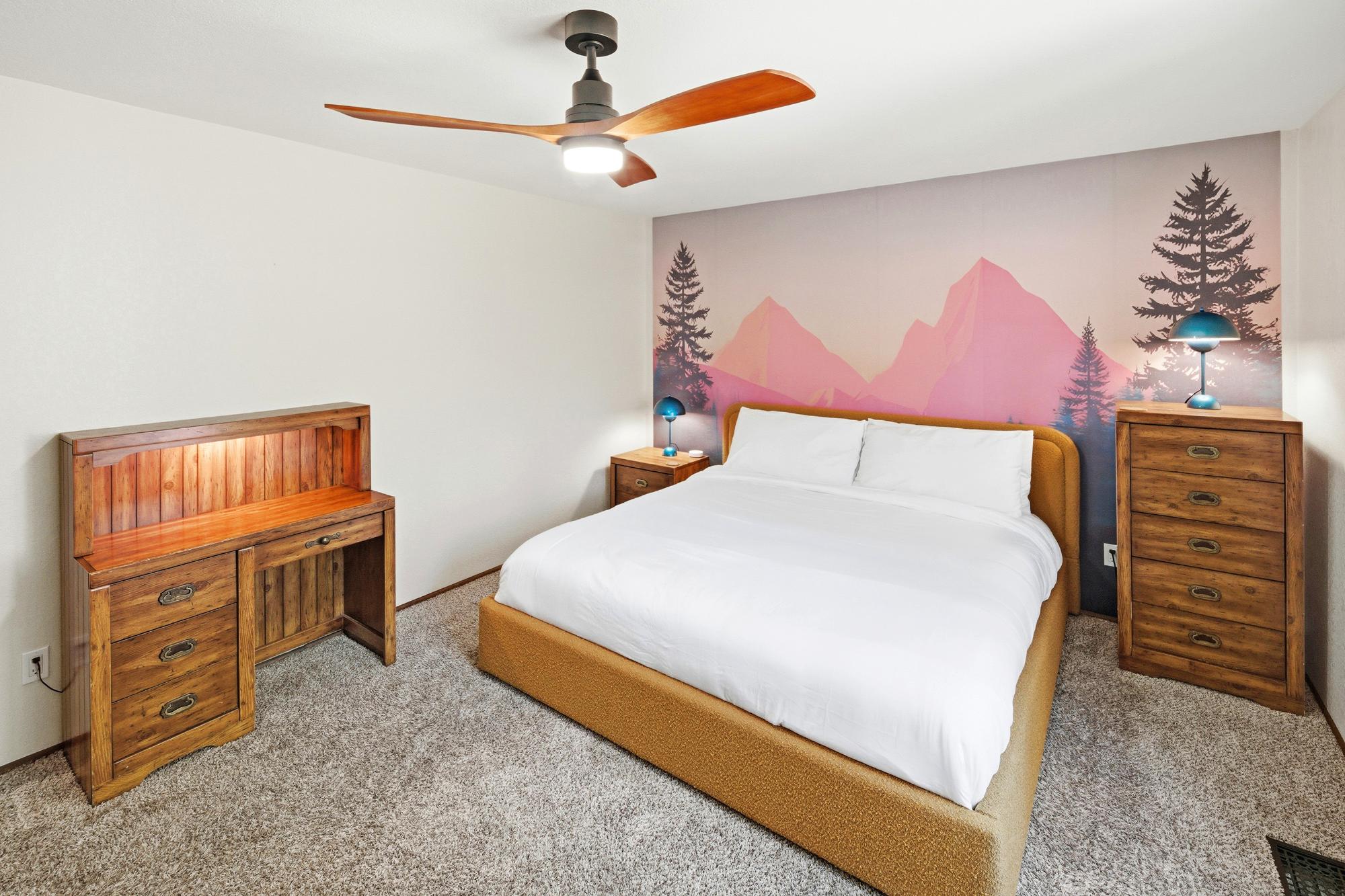 King bedroom at Bear View Escape in Big Bear Lake